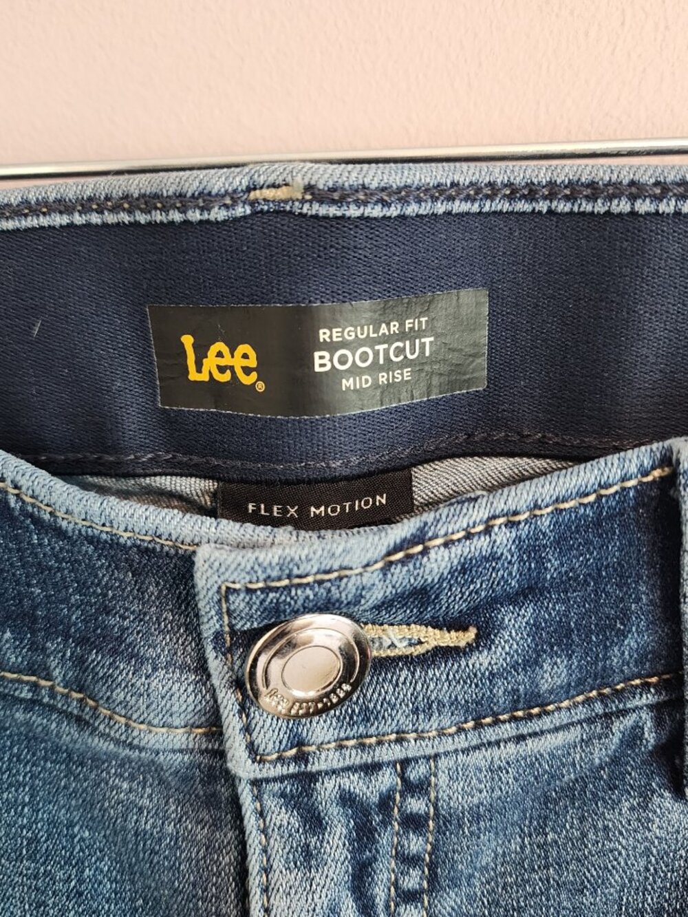 2/$25 Lee Flex Motion Mid Rise Regular Fit Bootcut Jeans Size 16 Long - Picture 5 of 10